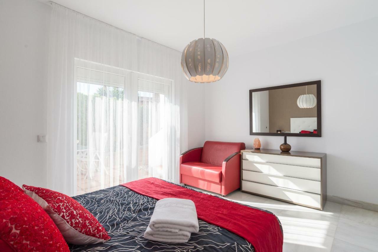 Luxury Duplex- 7 Minutes From The Beach Torremolinos Dış mekan fotoğraf